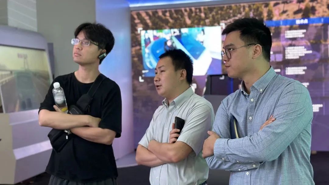 1699577134791395.jpg 2.jpg